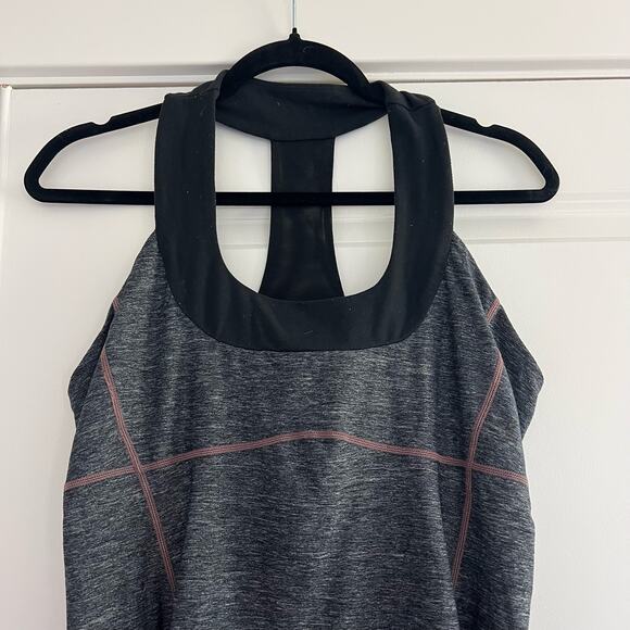 Lululemon Women's Razorback Athletic Tank Built in Bra Grey Black Size 12 - Picture 2 of 10